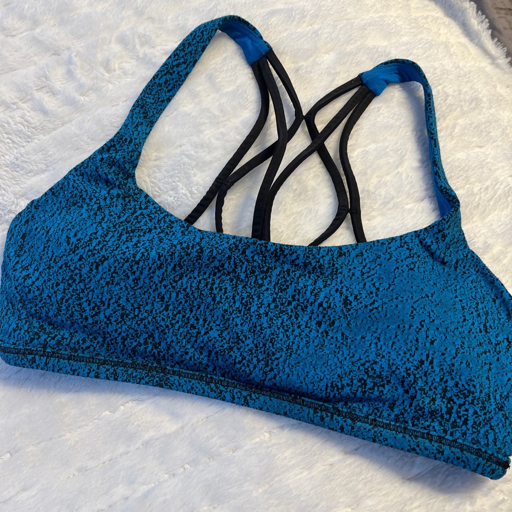 Lululemon strappy sports bra
